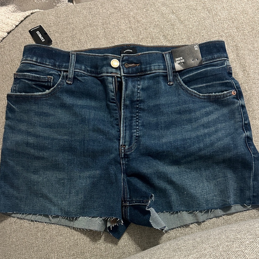 Express Women's Dark Blue Jean Shorts NWT size 12